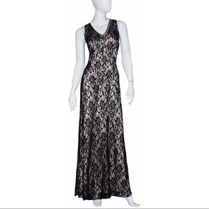 Adrianna Papell Dress NWT Sz Small Maxi Black Lace